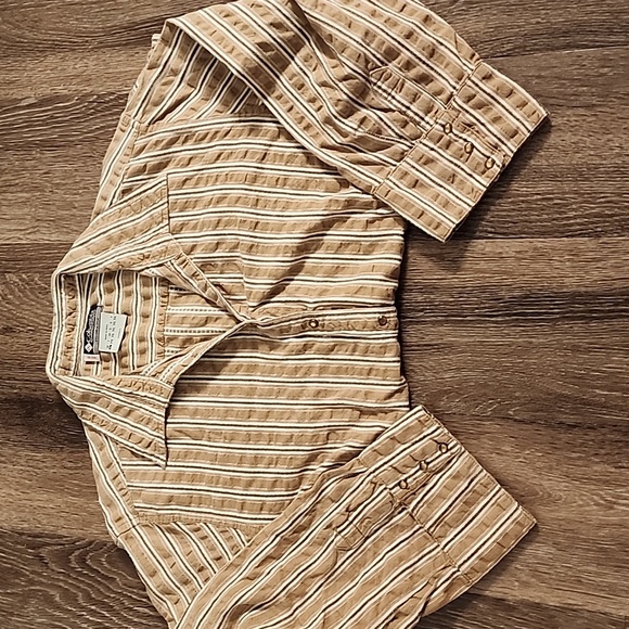📛5/$25  Columbia Pearl Snal Pinstripe Longsleeve button down Shirt - Picture 1 of 8